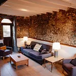 Le Manoir De La Vieille Douve Bourg-d'Ire