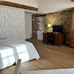 Gasthuis Le Manoir De La Vieille Douve 4*