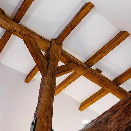 Le Manoir De La Vieille Douve ゲストハウス