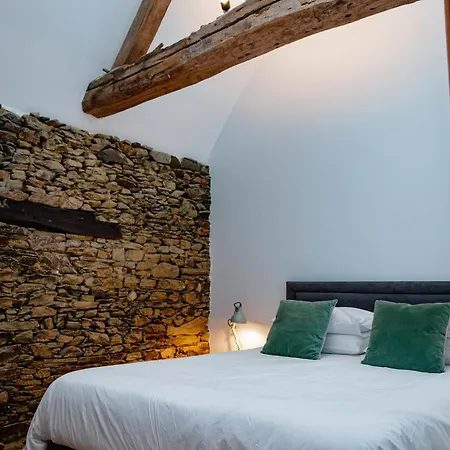 Le Manoir De La Vieille Douve Pensionat