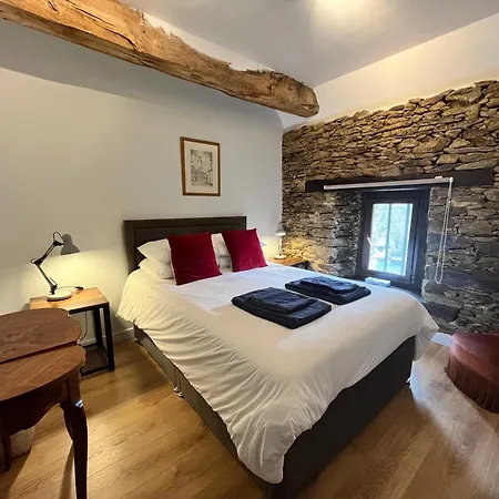 Maison d'hôtes Le Manoir De La Vieille Douve Bourg-d'Ire