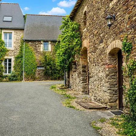 Le Manoir De La Vieille Douve Pensjonat 4*
