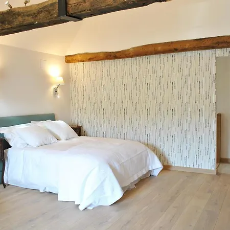 Le Manoir De La Vieille Douve Bourg-d'Ire