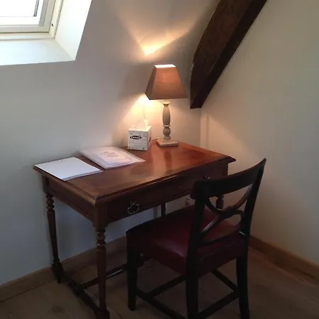 Le Manoir De La Vieille Douve Penzion Bourg-d'Ire