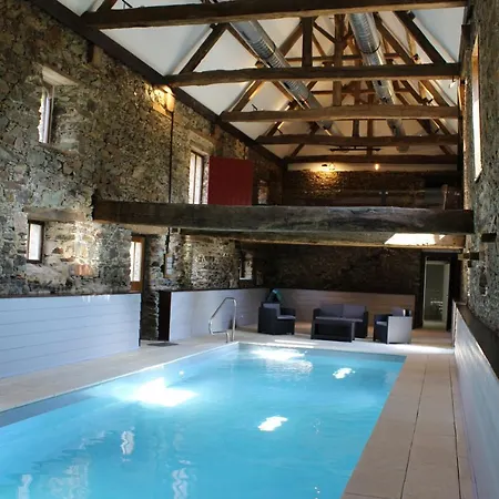 Le Manoir De La Vieille Douve Penzion