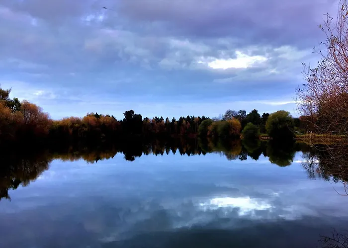 Le Manoir De La Vieille Douve 4*