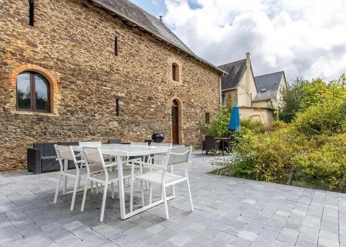 Le Manoir De La Vieille Douve Gasthuis