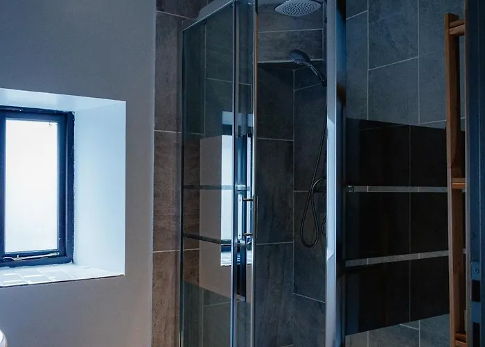 Maison d'hôtes Le Manoir De La Vieille Douve Bourg-d'Ire