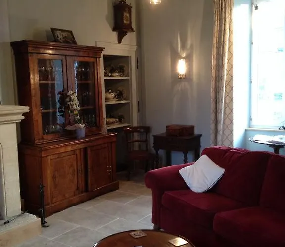 Le Manoir De La Vieille Douve Maison d'hôtes Bourg-d'Ire