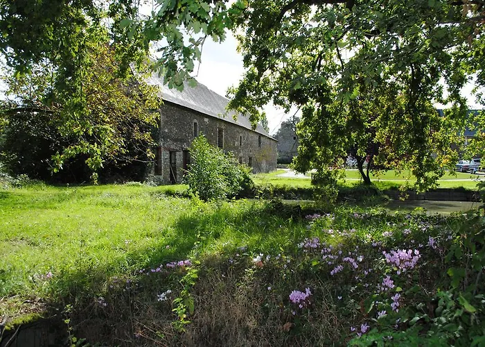 Maison d'hôtes Le Manoir De La Vieille Douve 4*